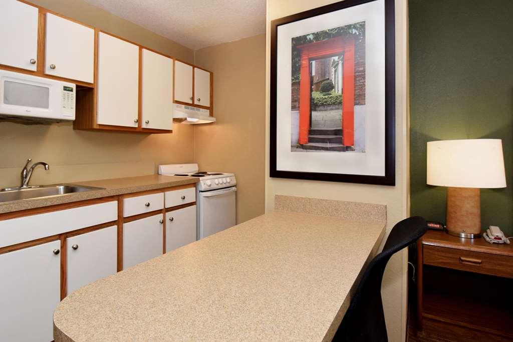 Extended Stay America Suites - Dallas - Plano Parkway - Medical Center Rom bilde