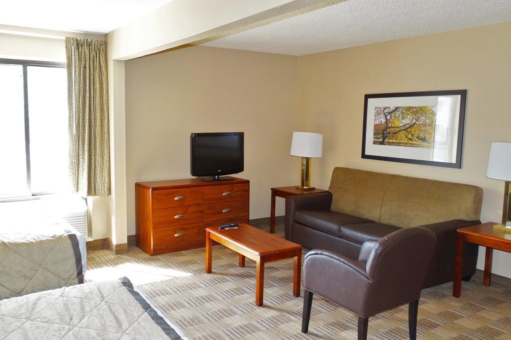 Extended Stay America Suites - Dallas - Plano Parkway - Medical Center Eksteriør bilde